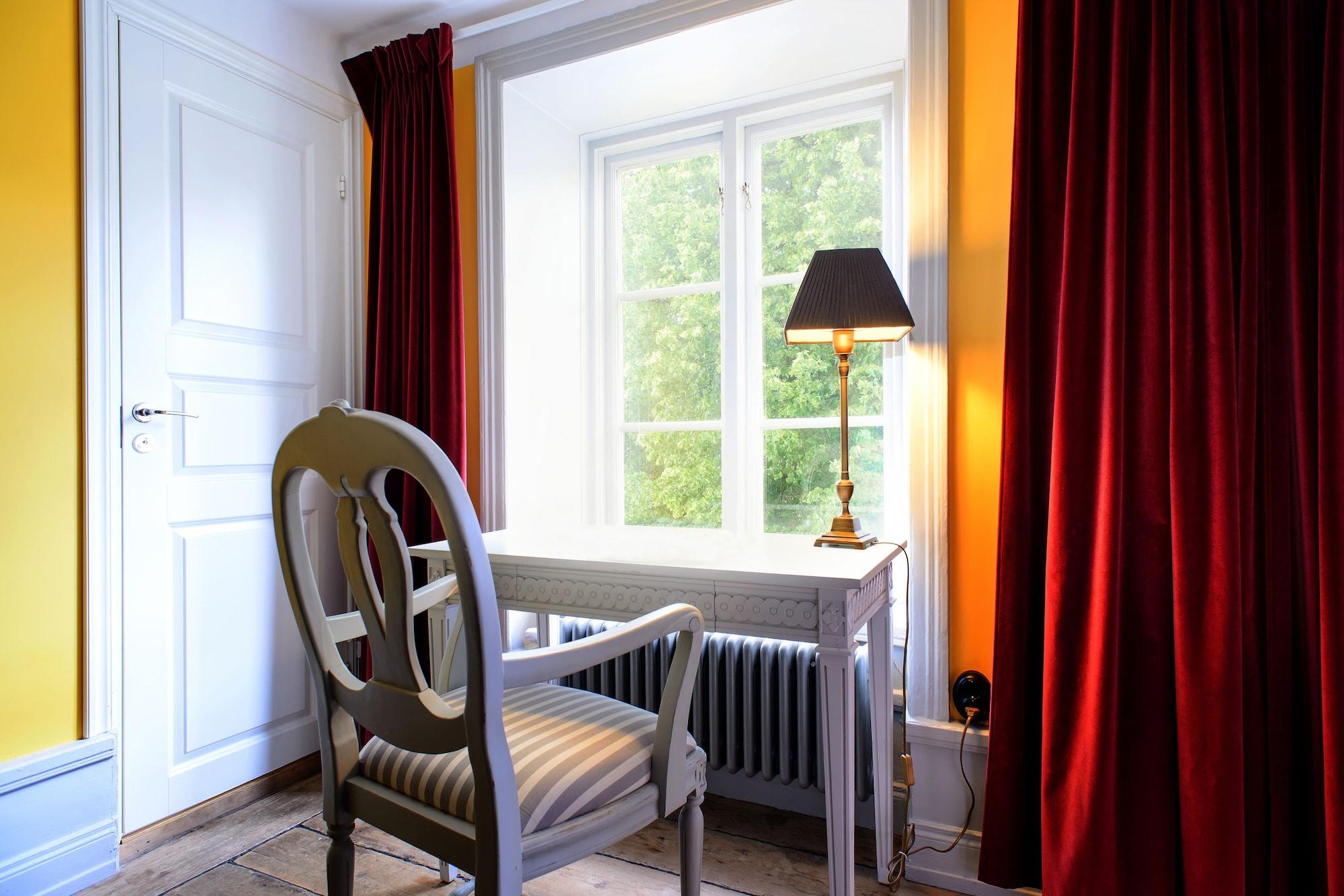 Hellstens Malmgard Hotell 3*